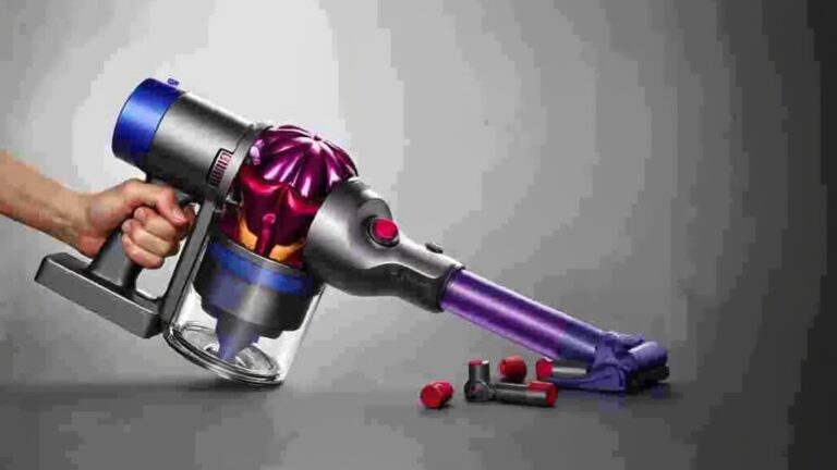 Dyson V8 promotion