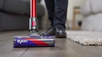 Aspirateur Dyson V8